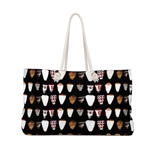 HIWA Weekender Bag in Pūpū Hinu Hinu